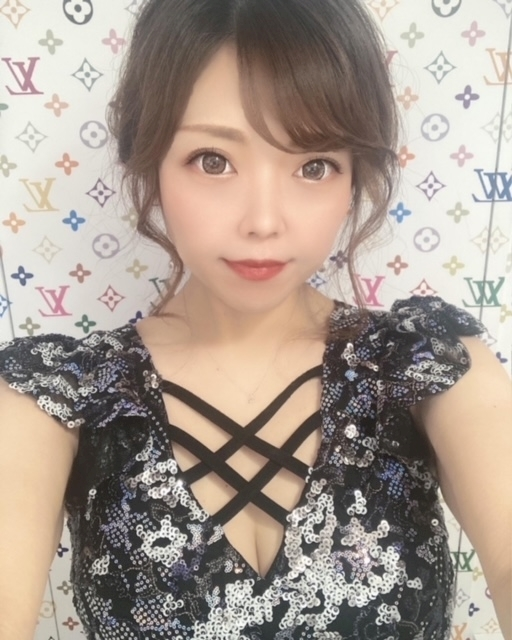 夏樹 あや