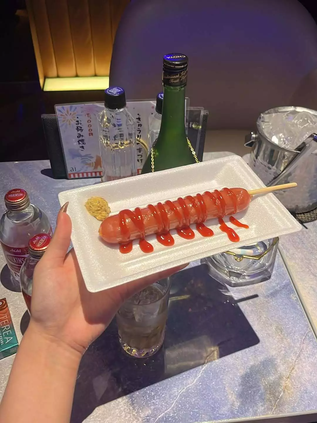 マコト