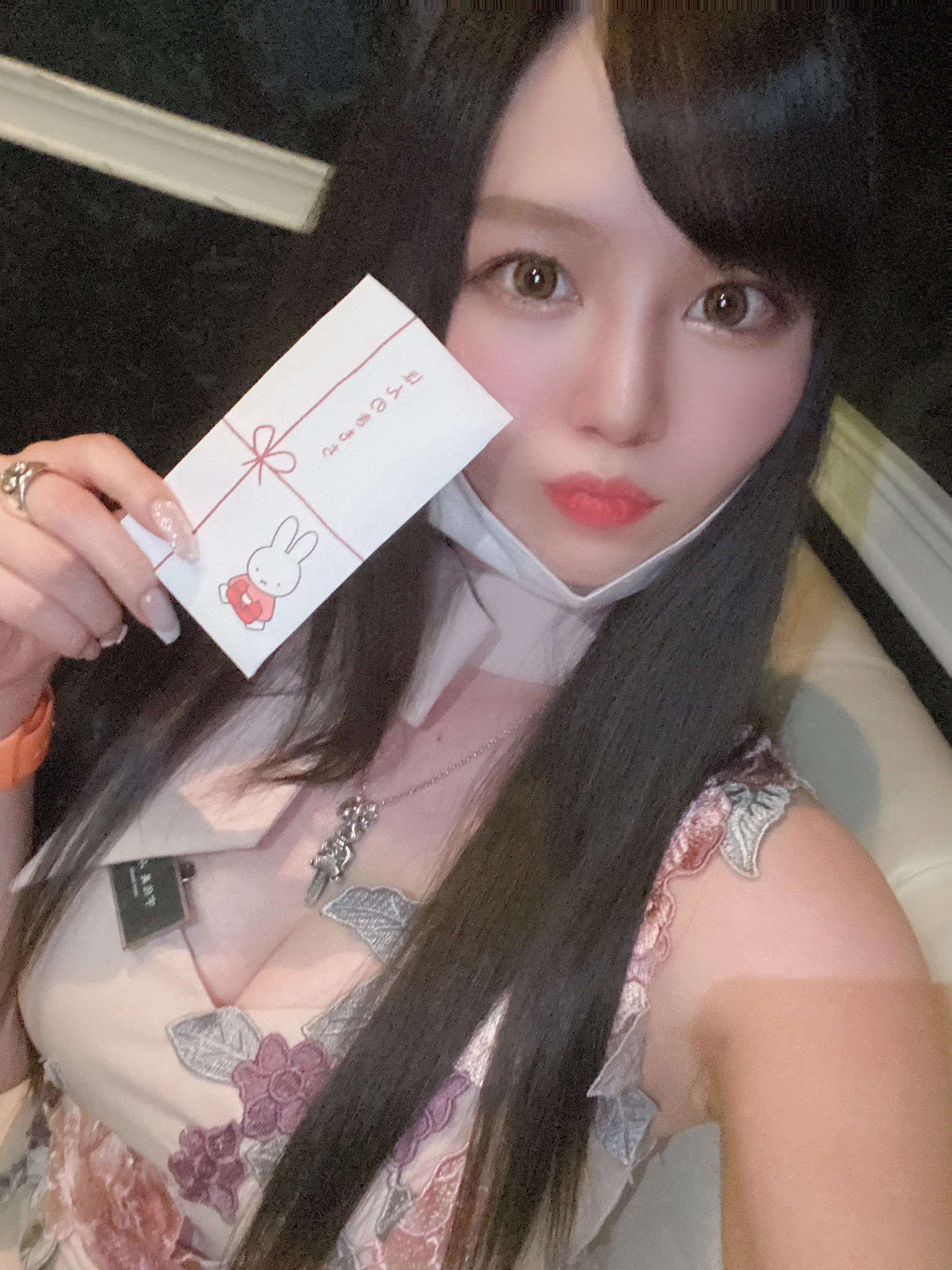 宇佐美 みみ