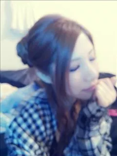 愛羽 仁美