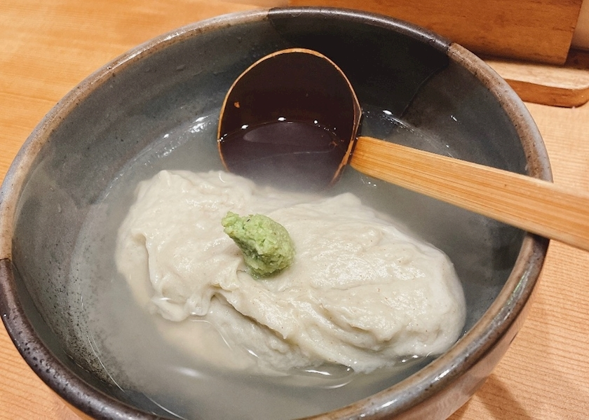 愛羽 仁美
