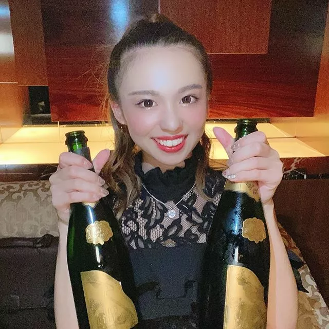 千条 ちか