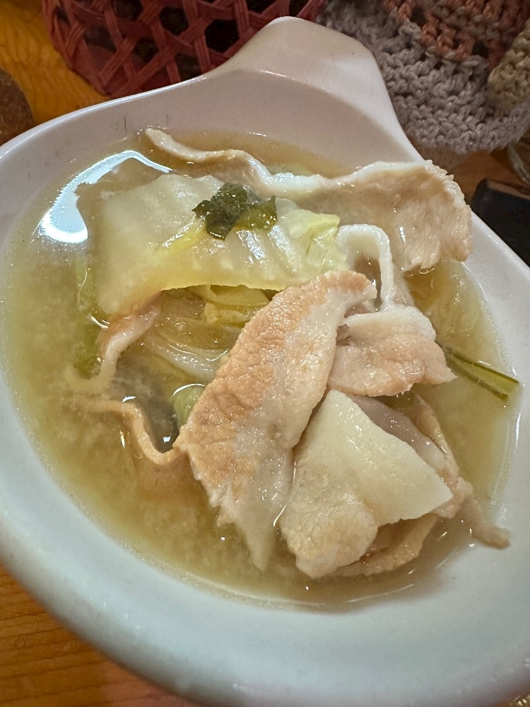 めい