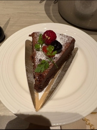宝條 夏恋