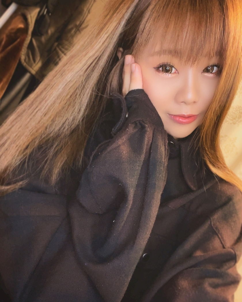 一条 彩由