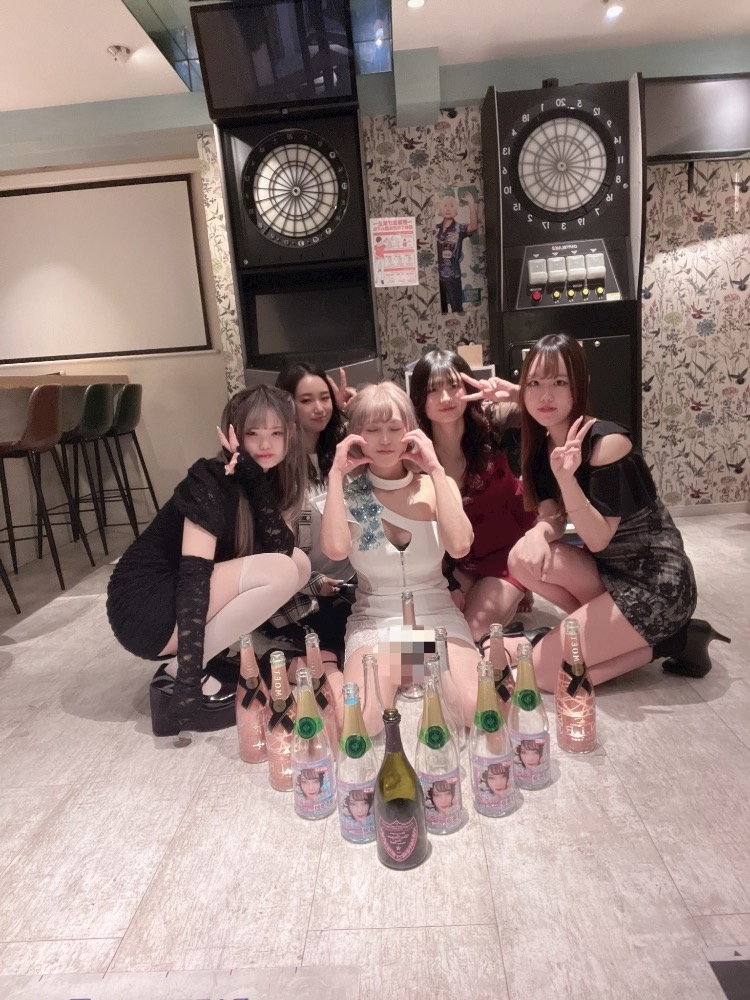 みさ