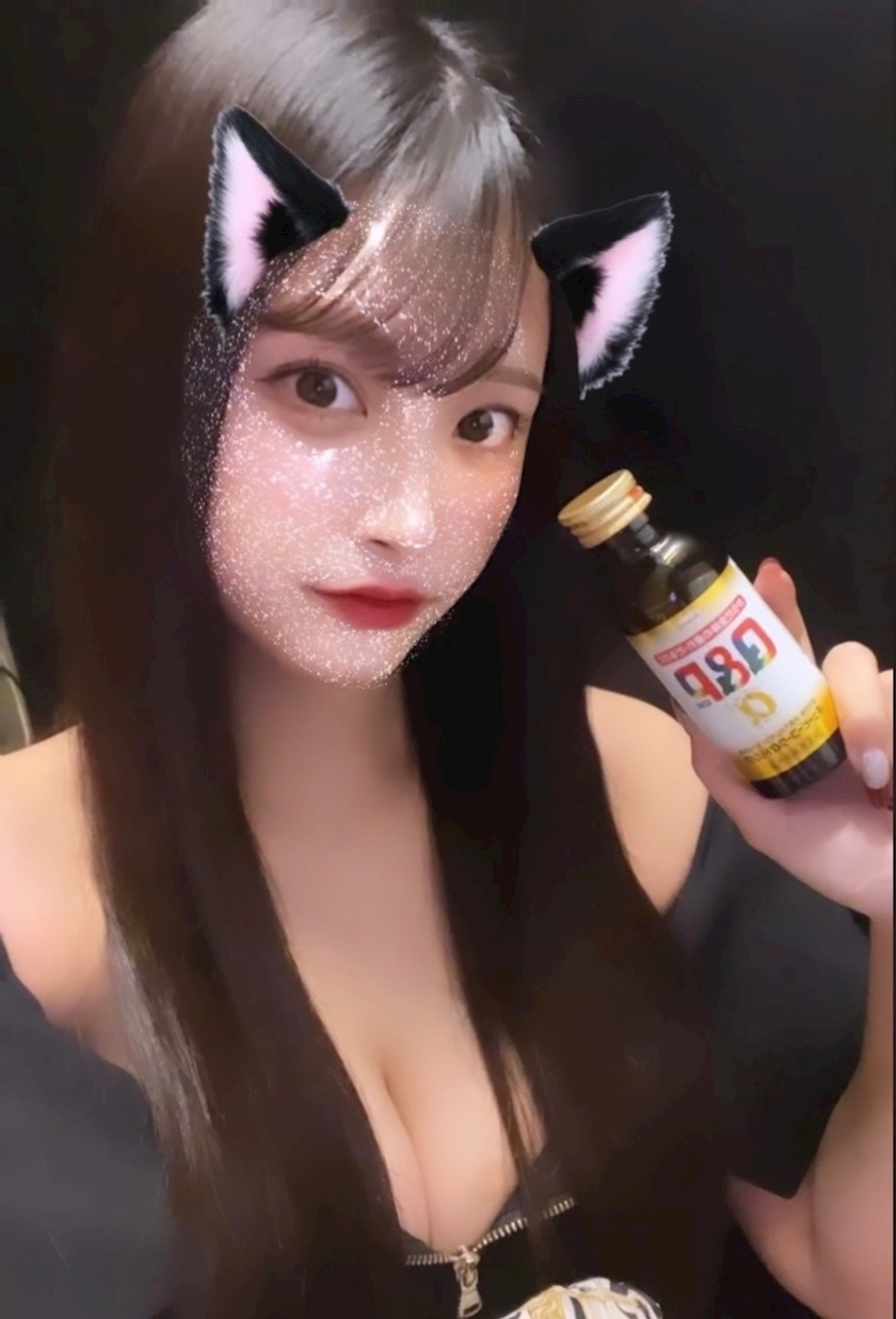 七瀬 なな