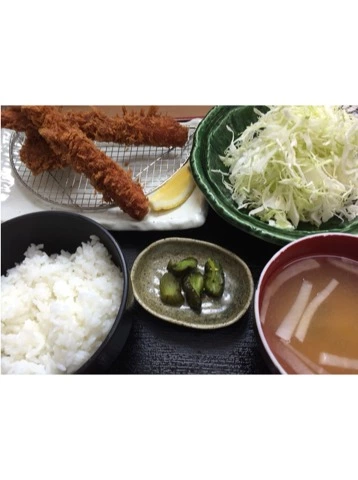 蓮見 リア
