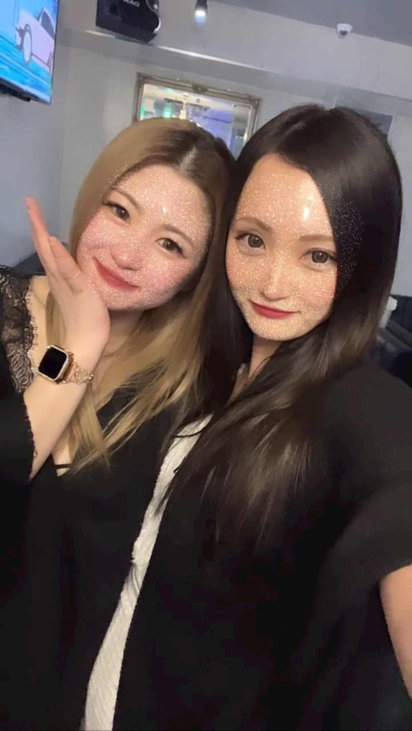 あや