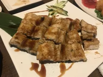 椿 はるな