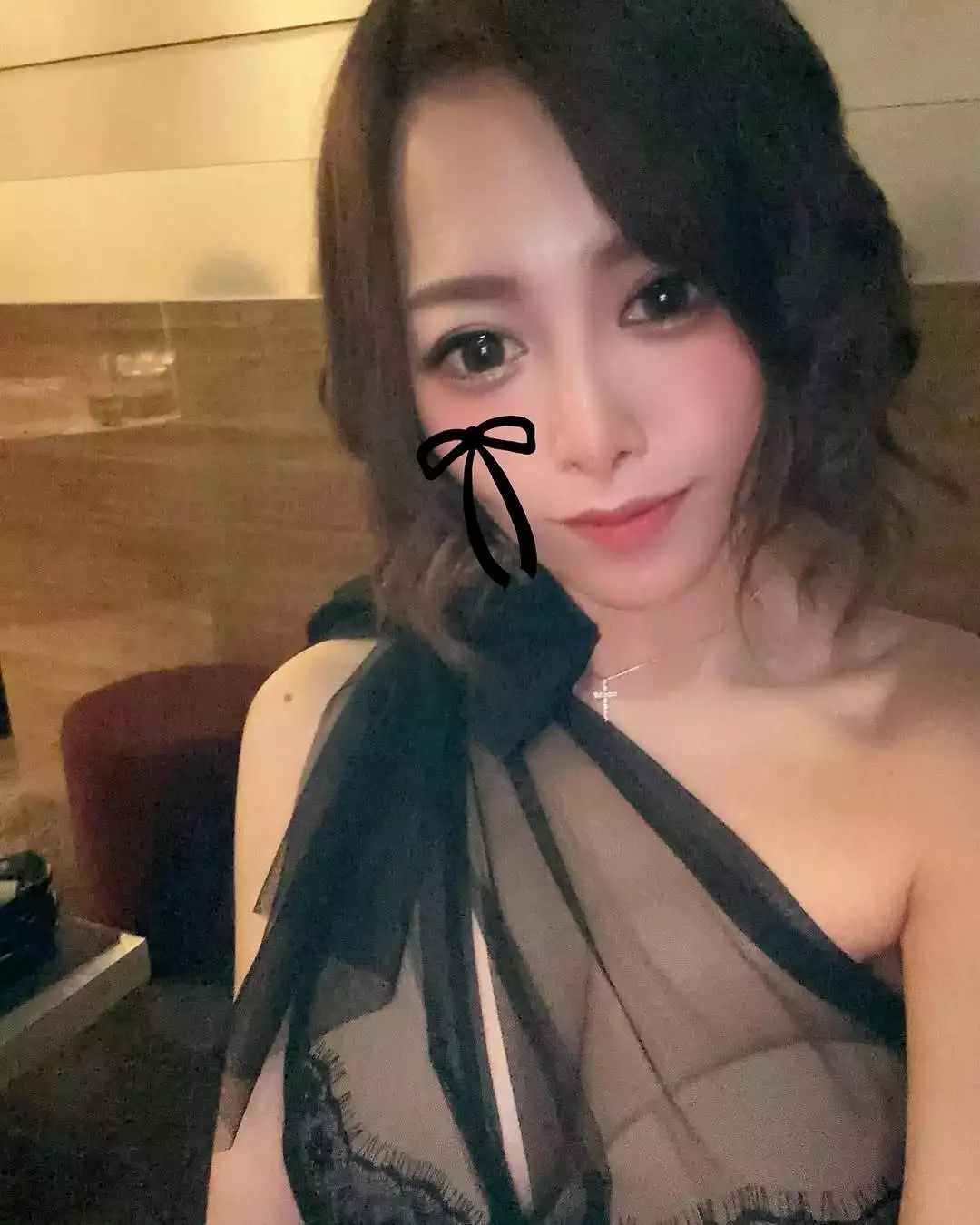 華咲 レオナ