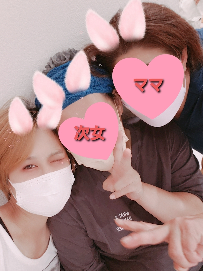 エミ （スタッフ）