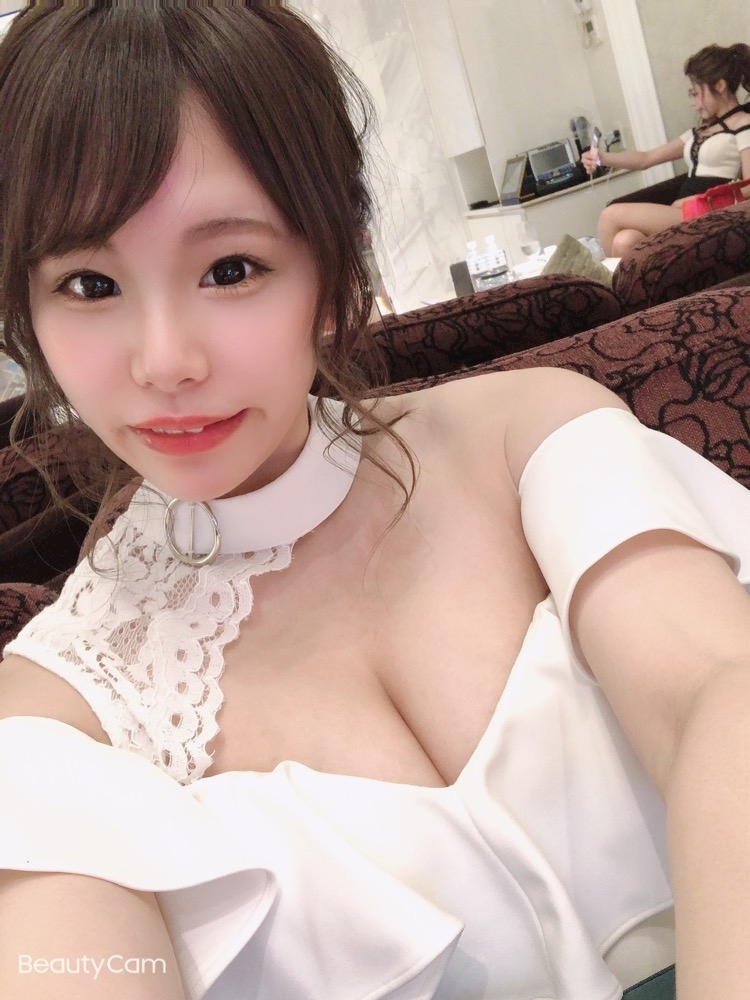 亜紗倉 しづか