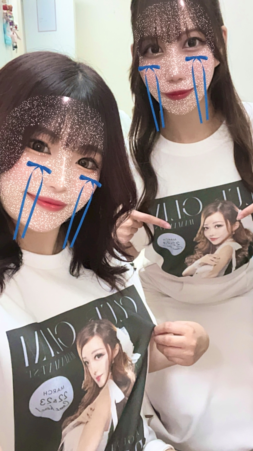 葉月 ひろみ