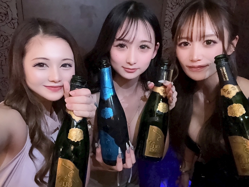 真白 あい