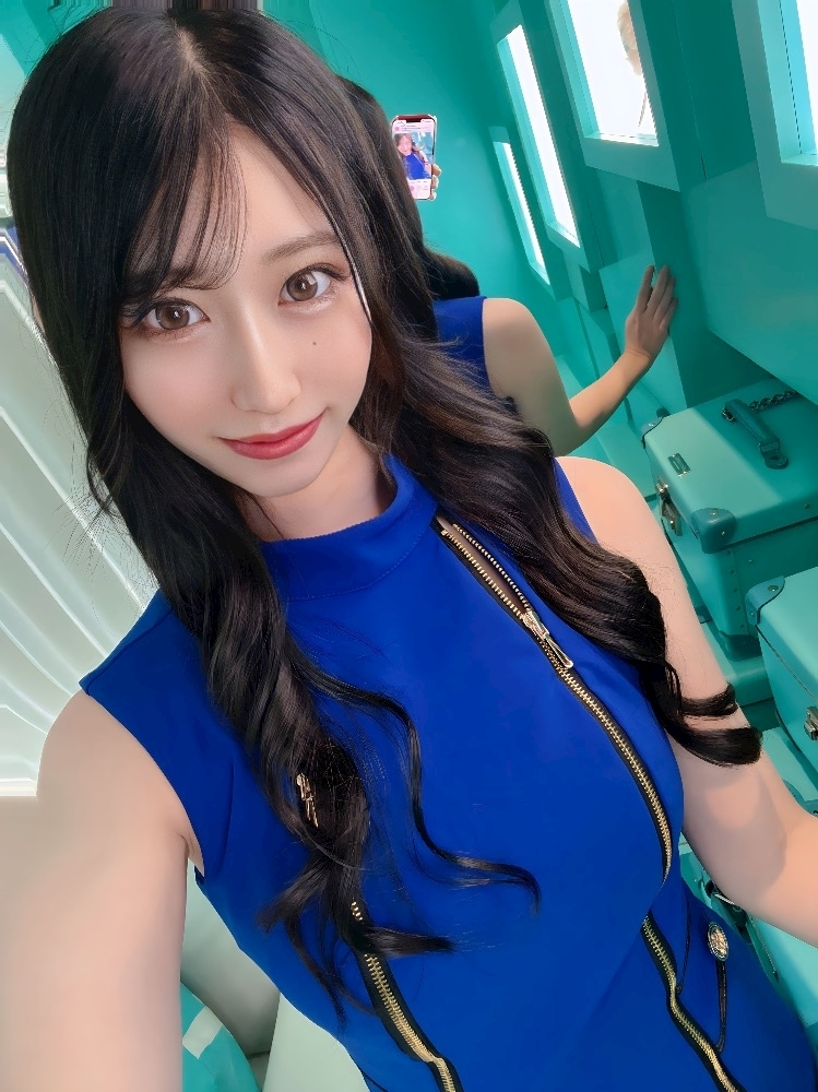 天乃 りさ