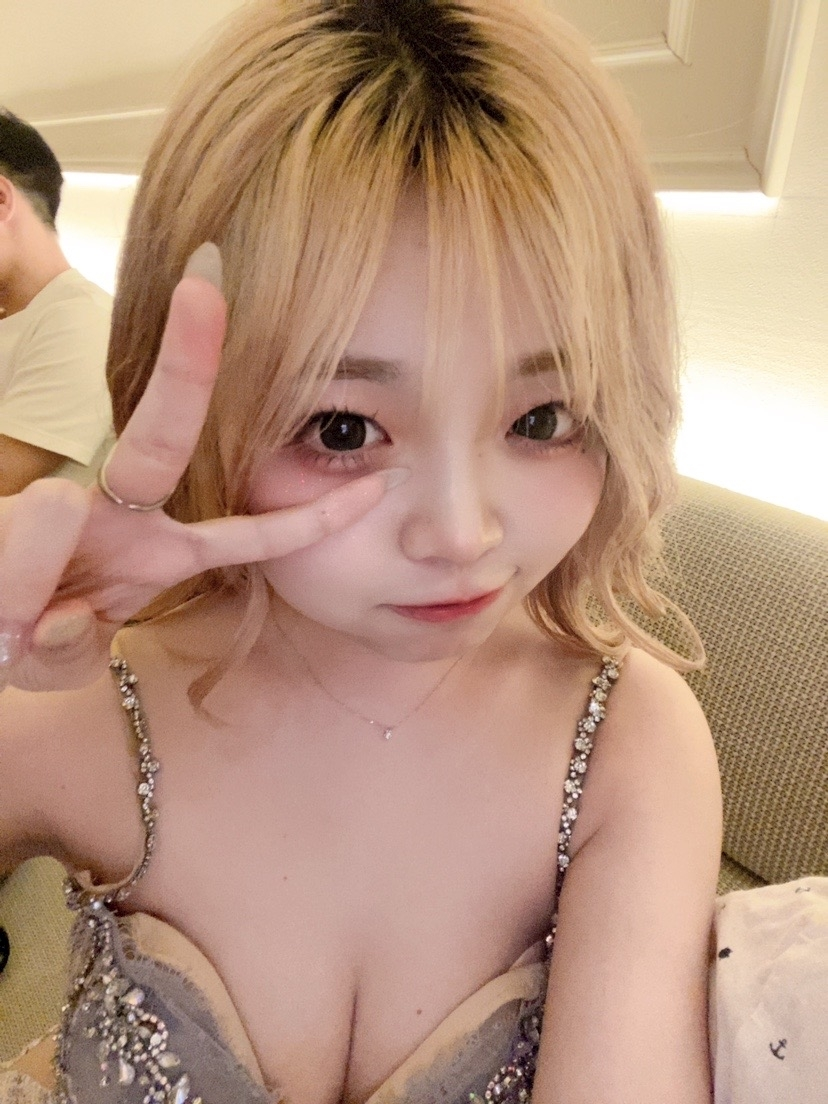 美吉 アユム