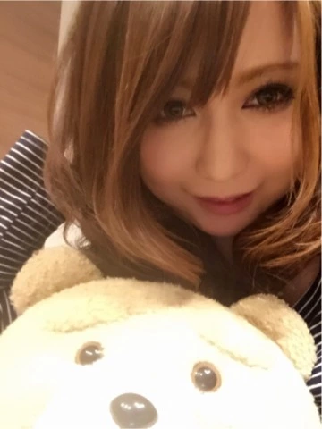 蓮見 リア